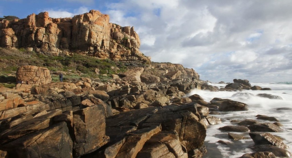 Wilyabrup offers vertical limestone faces 